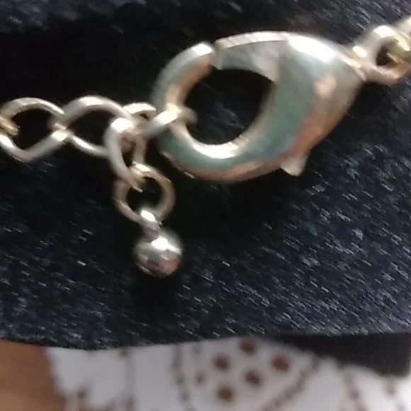 (Any 2 for $12) VTG 5 Layered necklace - Picture 8 of 9